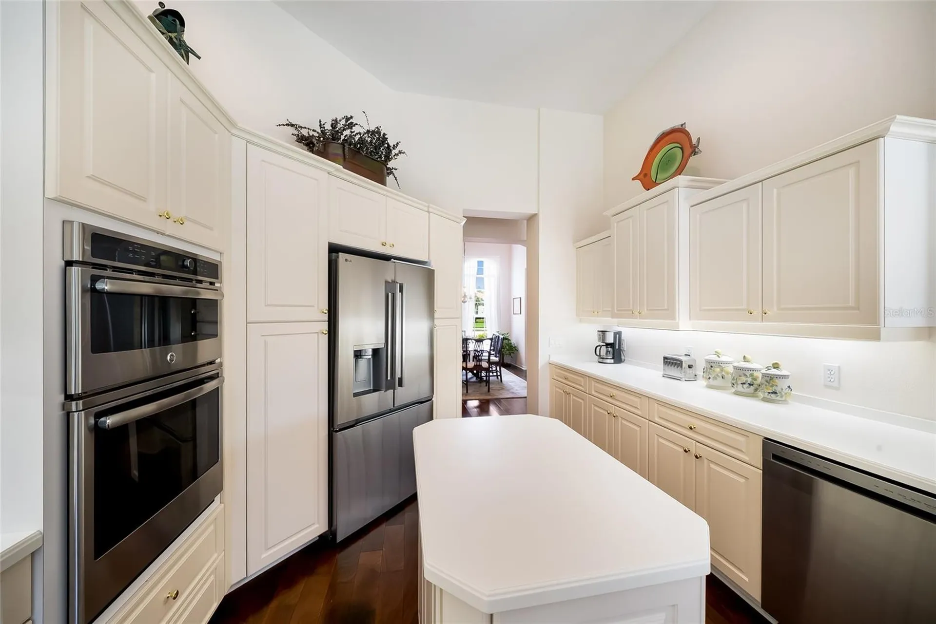 7058 Twin Hills Terrace Lakewood Ranch FL 34202