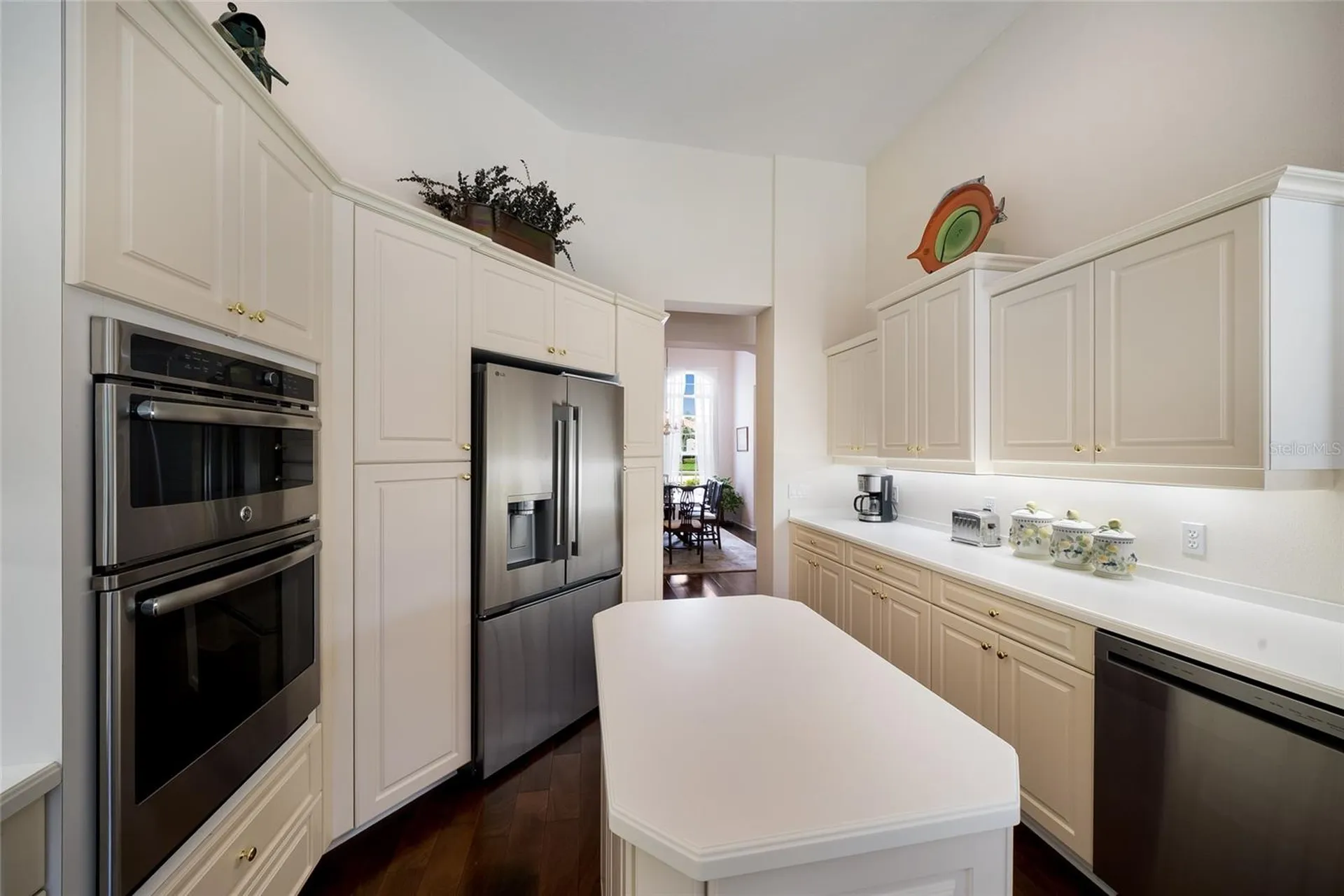 7058 Twin Hills Terrace Lakewood Ranch FL 34202