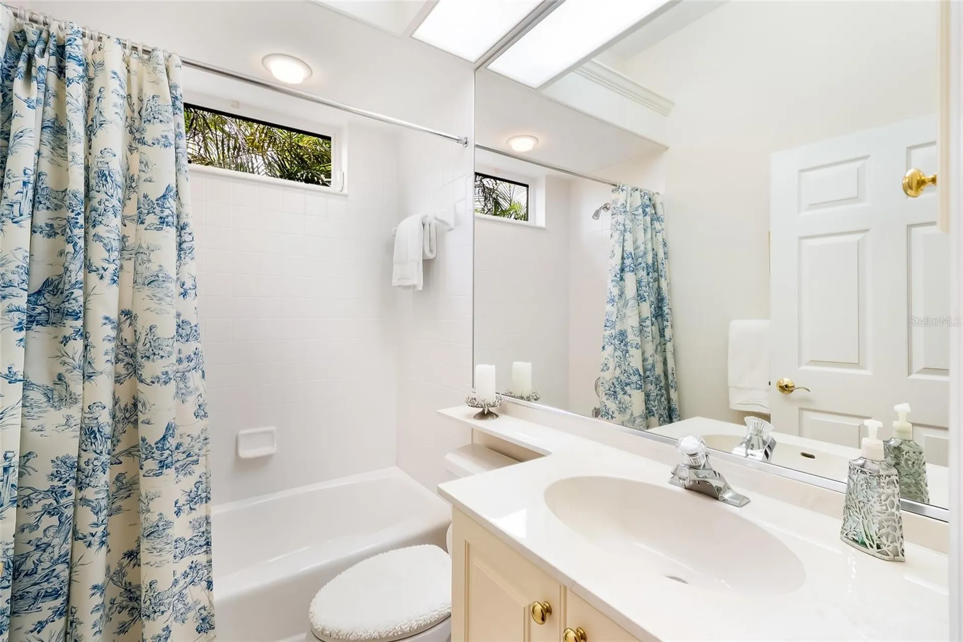 7058 Twin Hills Terrace Lakewood Ranch FL 34202