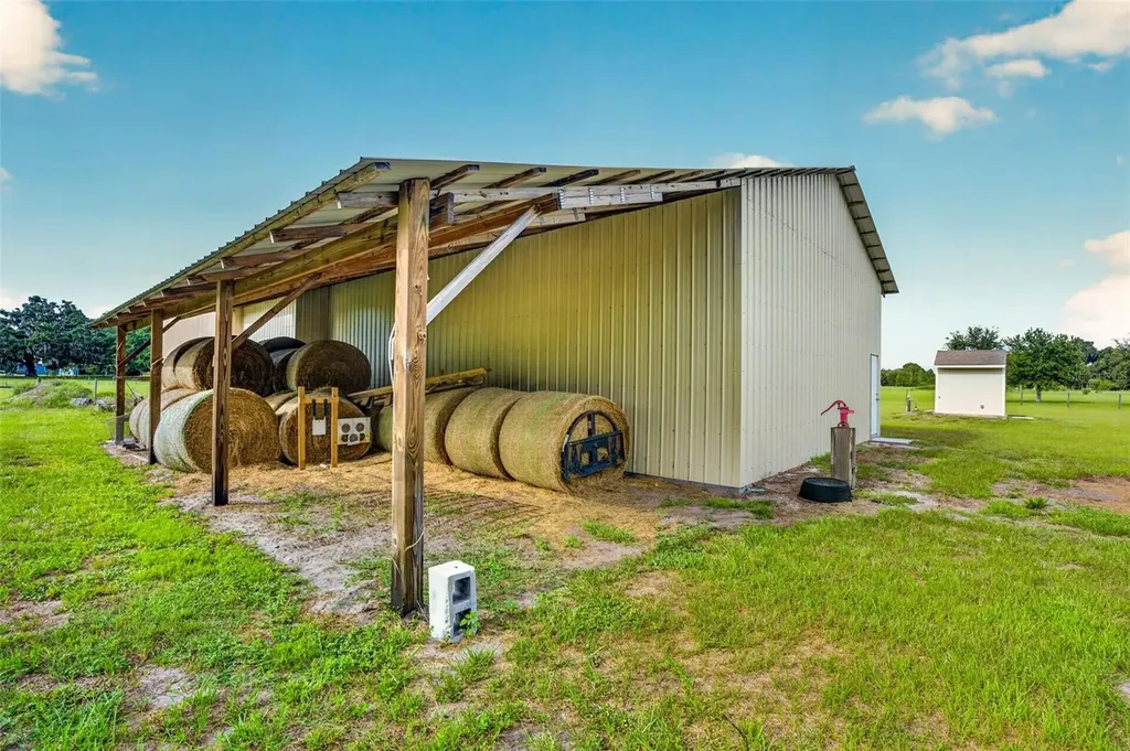 2440 Cr 546 Bushnell FL 33513