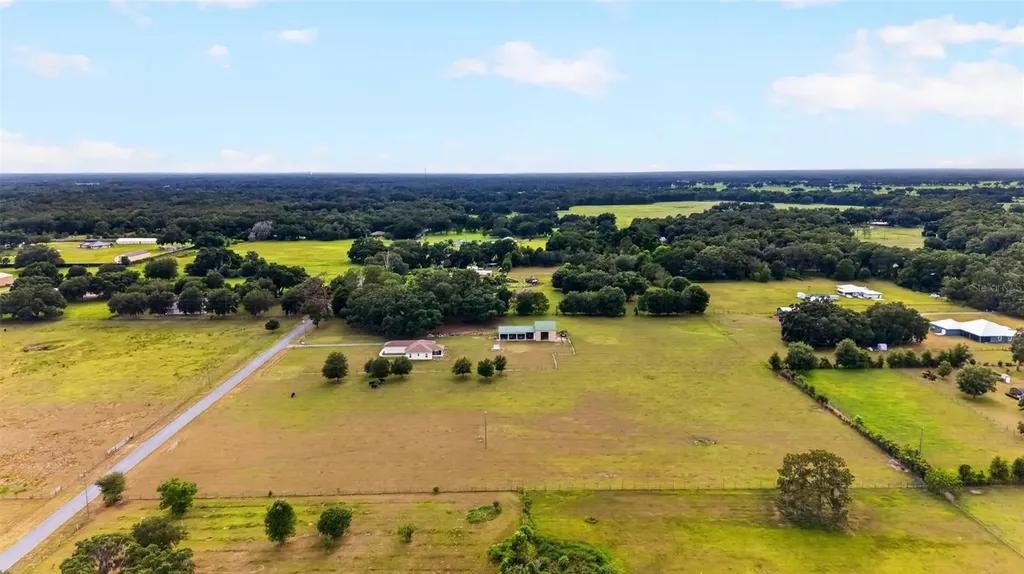 2440 Cr 546 Bushnell FL 33513