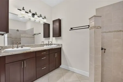 2440 Cr 546 Bushnell FL 33513