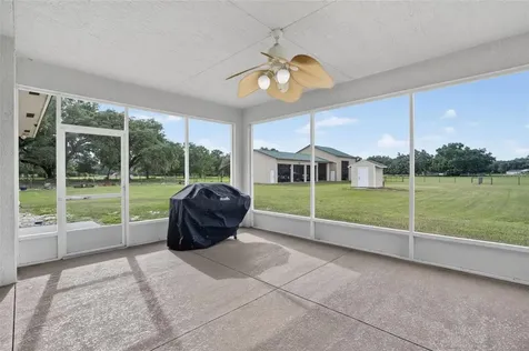 2440 Cr 546 Bushnell FL 33513