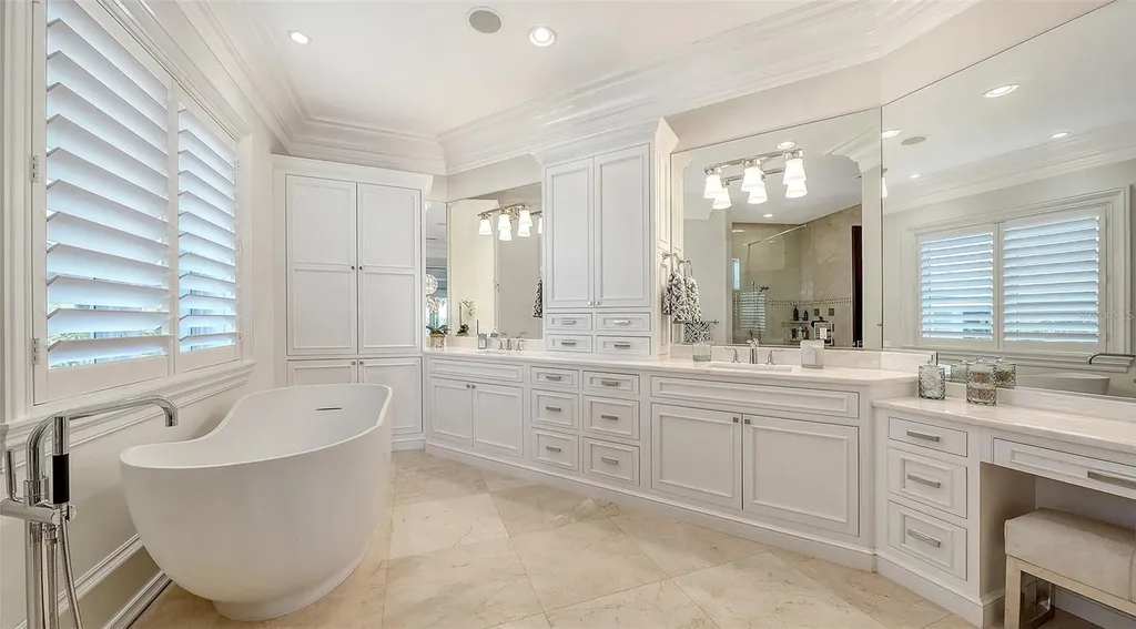 1435 Westway Drive Sarasota FL 34236