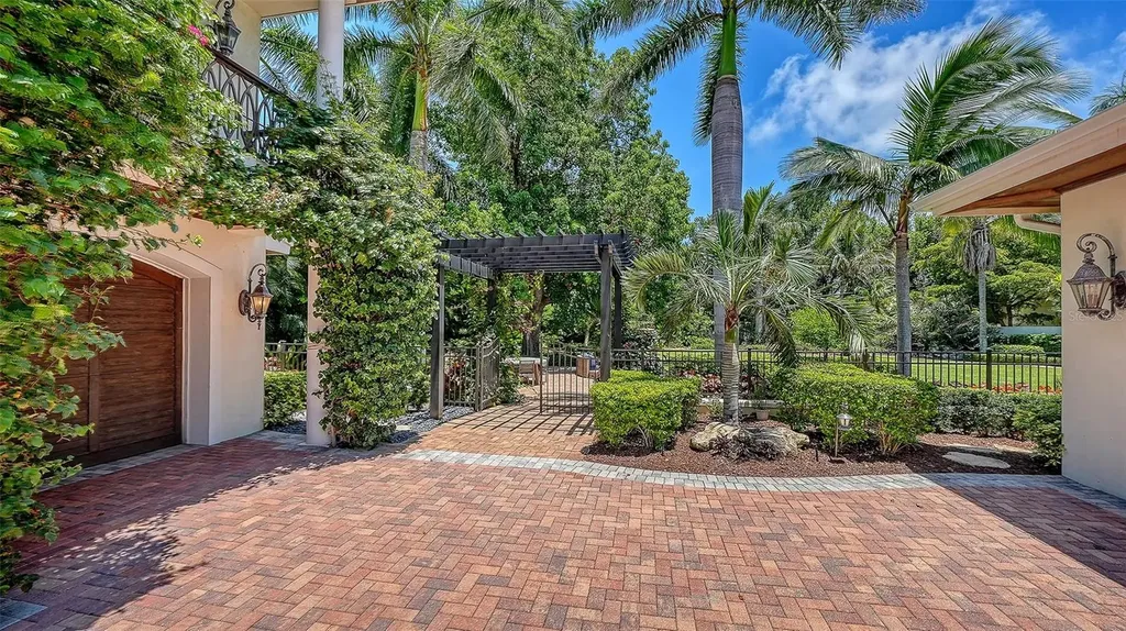 1435 Westway Drive Sarasota FL 34236
