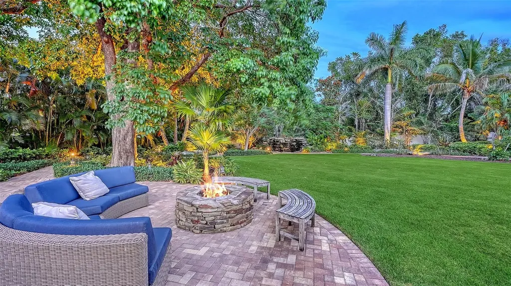 1435 Westway Drive Sarasota FL 34236