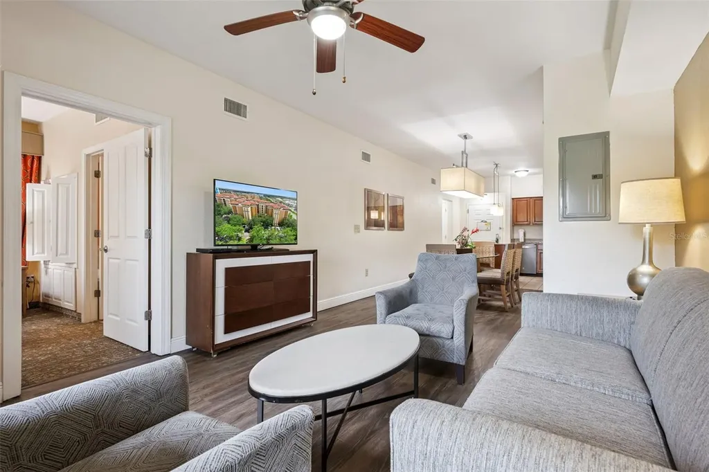 12538 Floridays Resort Drive Orlando FL 32821