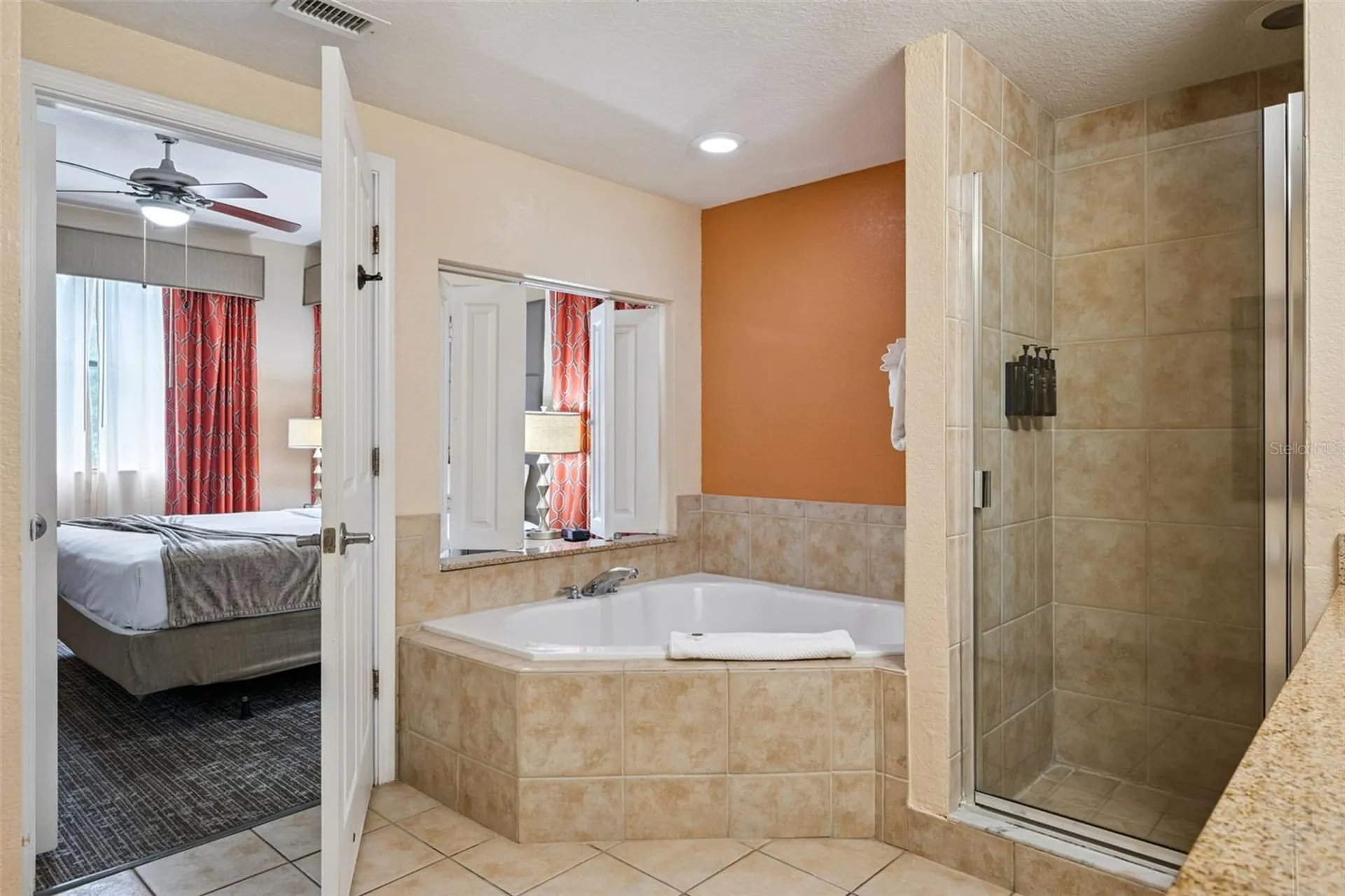 12538 Floridays Resort Drive Orlando FL 32821