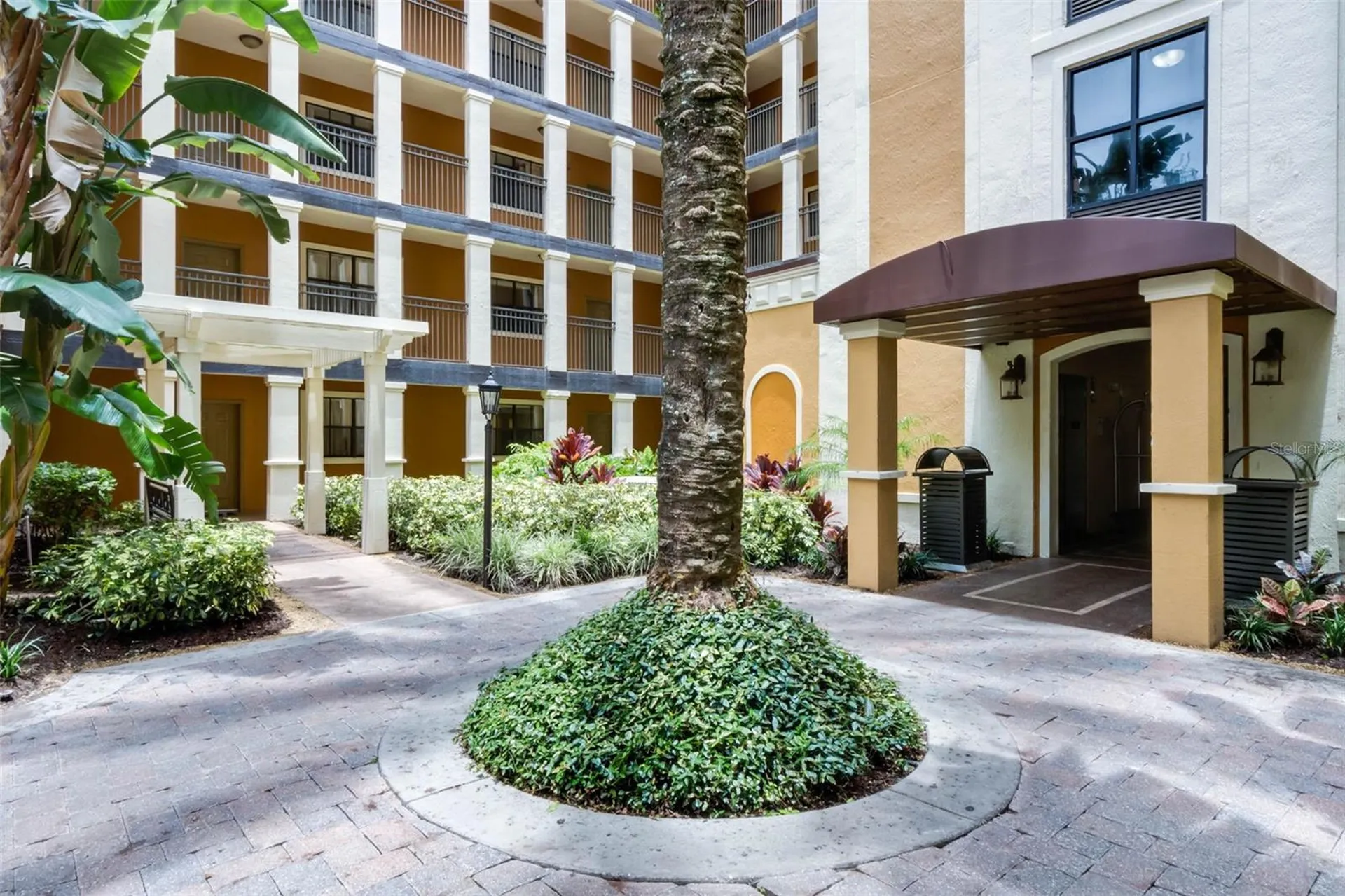 12538 Floridays Resort Drive Orlando FL 32821
