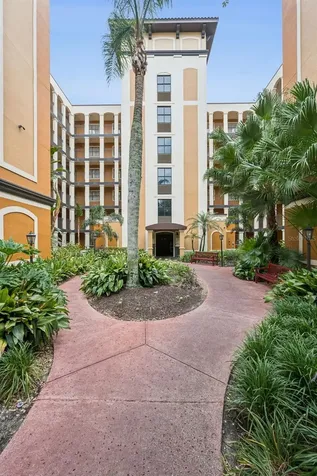 12538 Floridays Resort Drive Orlando FL 32821