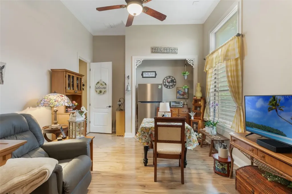 25514 High Hampton Circle Sorrento FL 32776