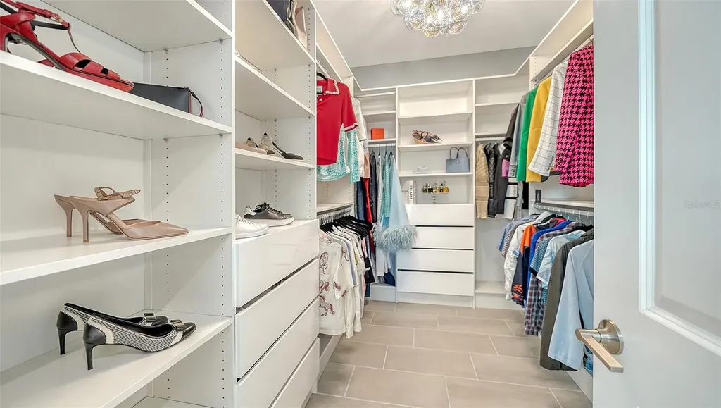 8542 Frangipani Terrace Sarasota FL 34240
