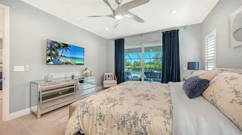 8542 Frangipani Terrace Sarasota FL 34240