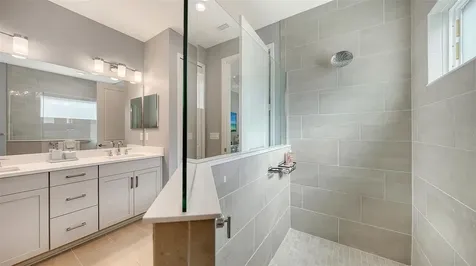 8542 Frangipani Terrace Sarasota FL 34240