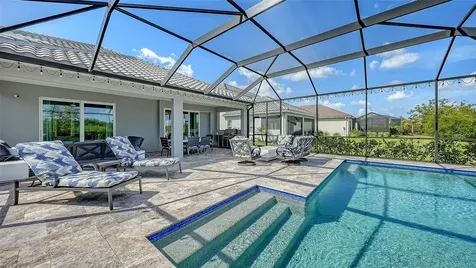 8542 Frangipani Terrace Sarasota FL 34240