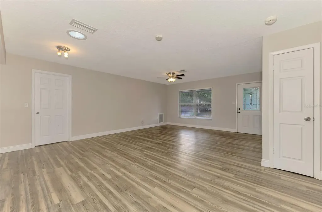 5520 Hayden Boulevard Sarasota FL 34232