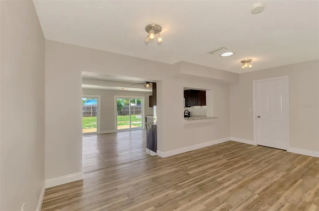 5520 Hayden Boulevard Sarasota FL 34232