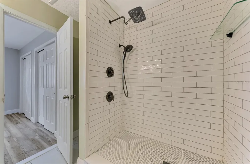 5520 Hayden Boulevard Sarasota FL 34232