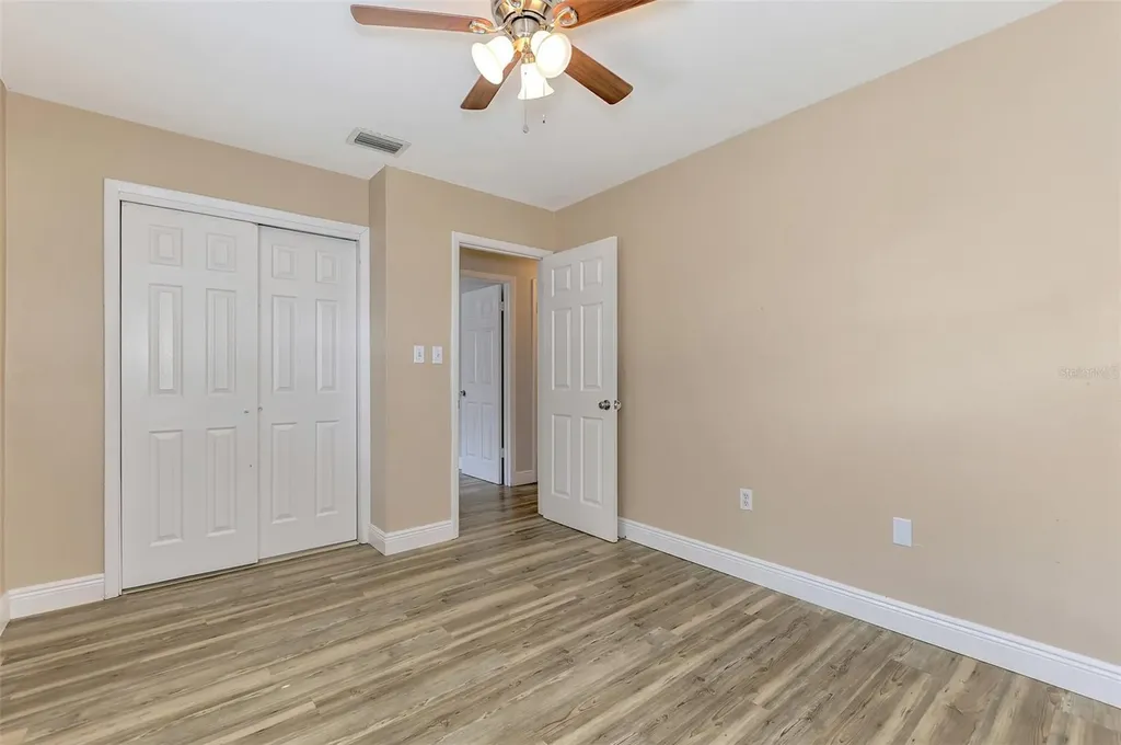 5520 Hayden Boulevard Sarasota FL 34232