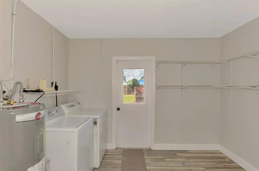 5520 Hayden Boulevard Sarasota FL 34232