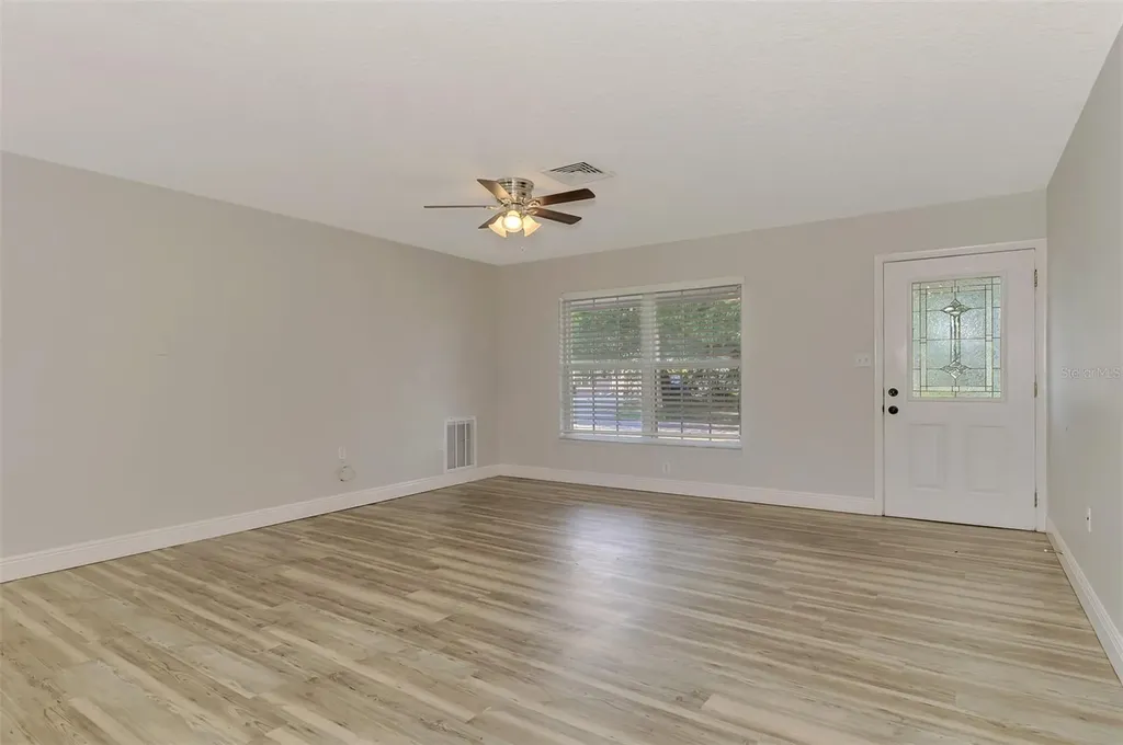 5520 Hayden Boulevard Sarasota FL 34232