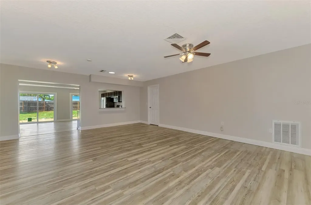 5520 Hayden Boulevard Sarasota FL 34232
