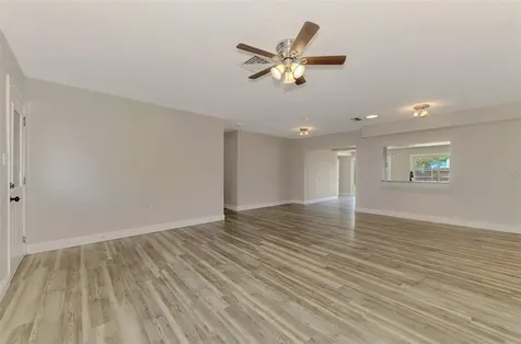 5520 Hayden Boulevard Sarasota FL 34232