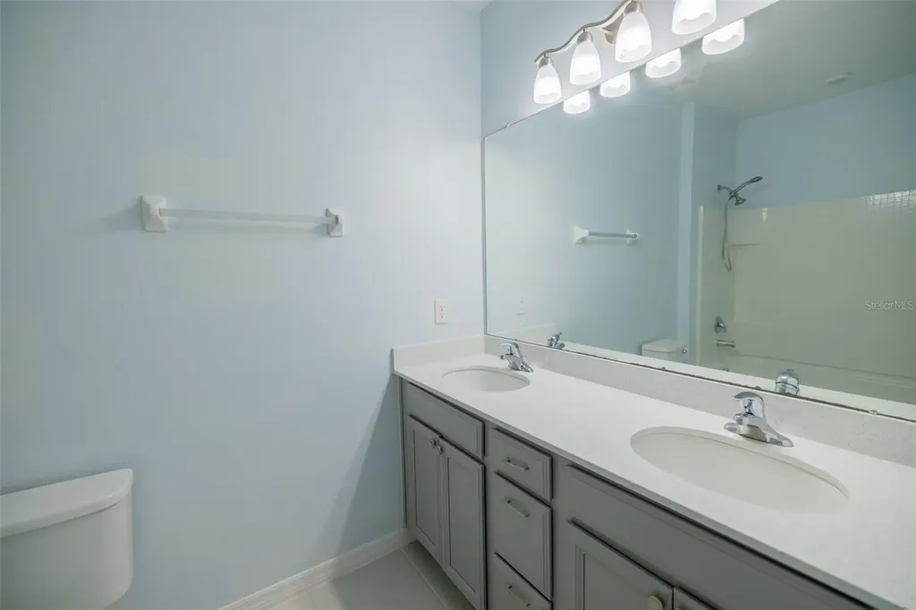 5732 Spotted Harrier Way Lithia FL 33547