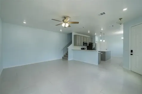 5732 Spotted Harrier Way Lithia FL 33547