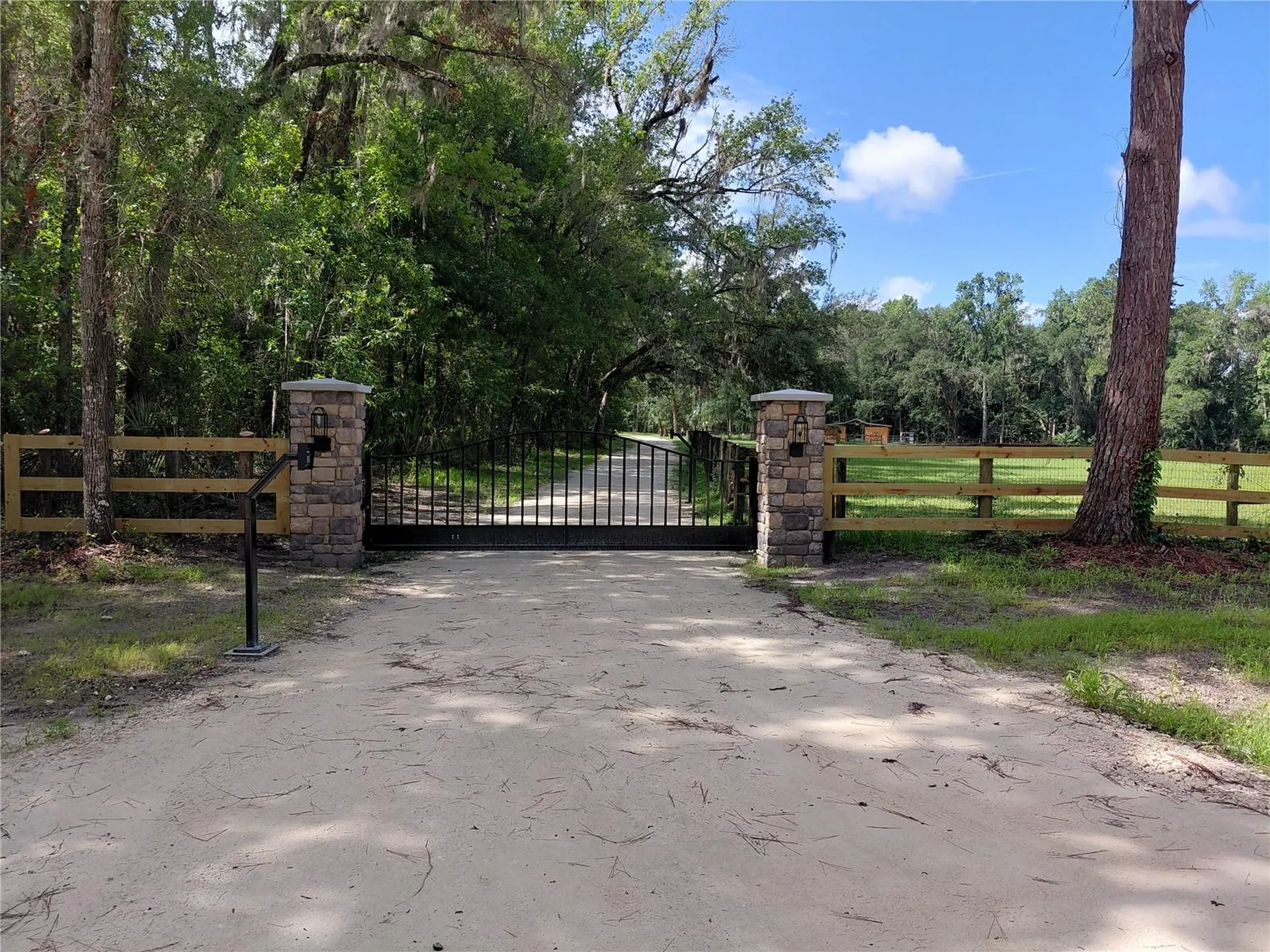 14810 NW 185 Street Williston FL 32696