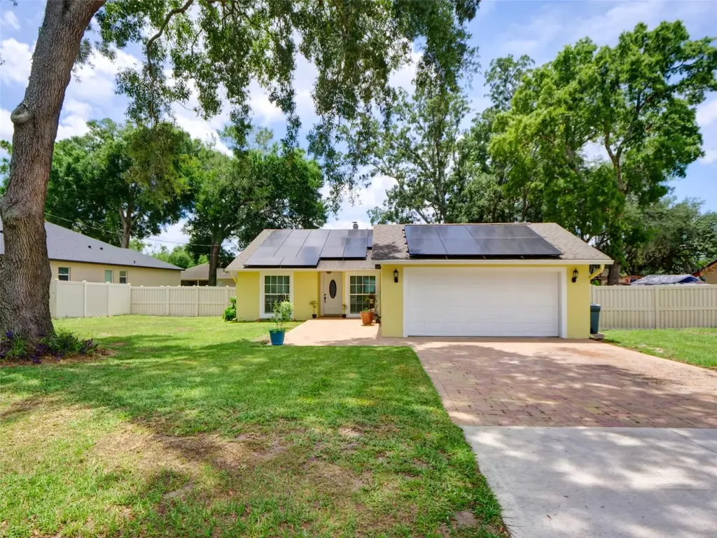 440 E Citrus Street Altamonte Springs FL 32701