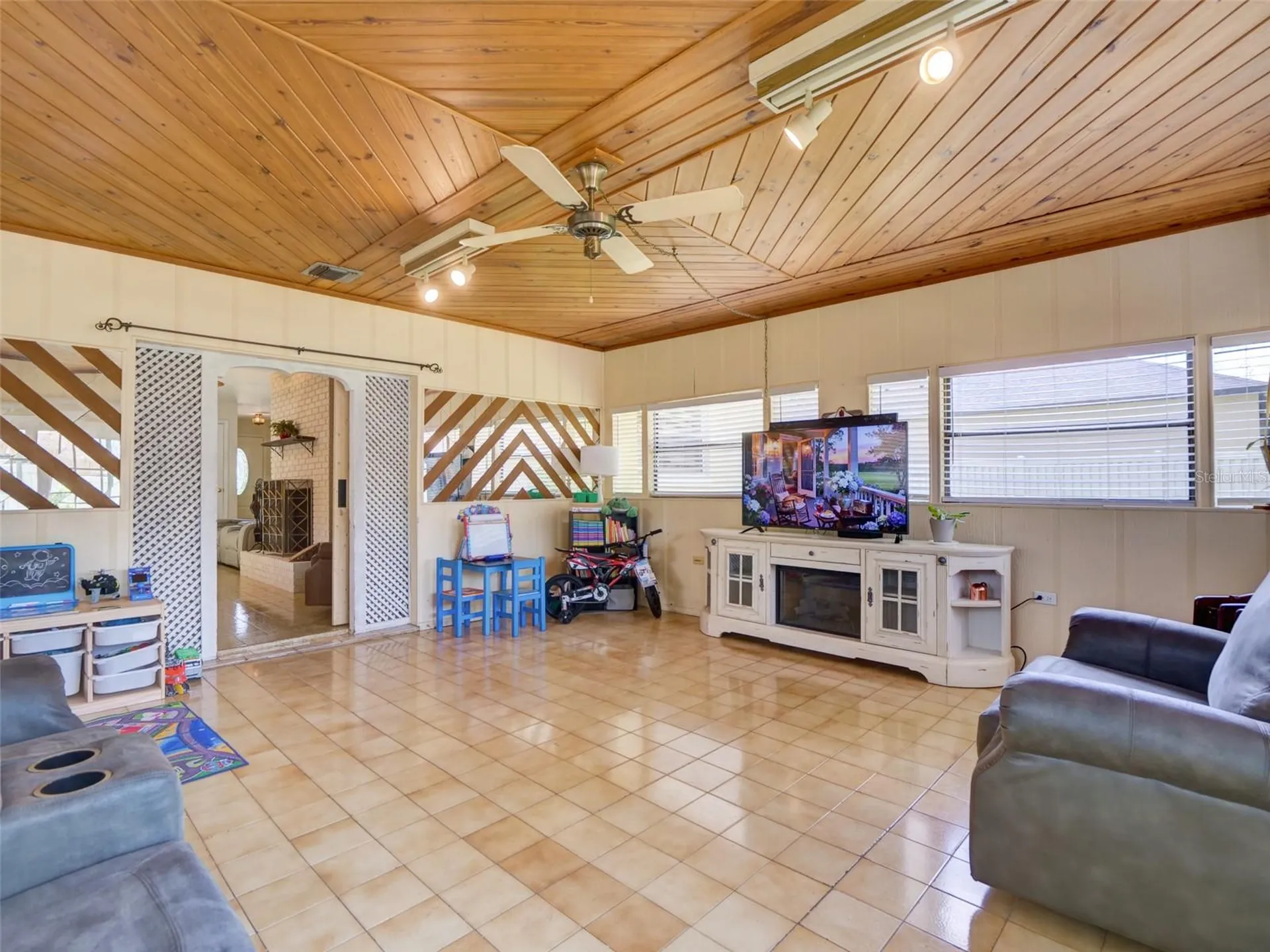 440 E Citrus Street Altamonte Springs FL 32701