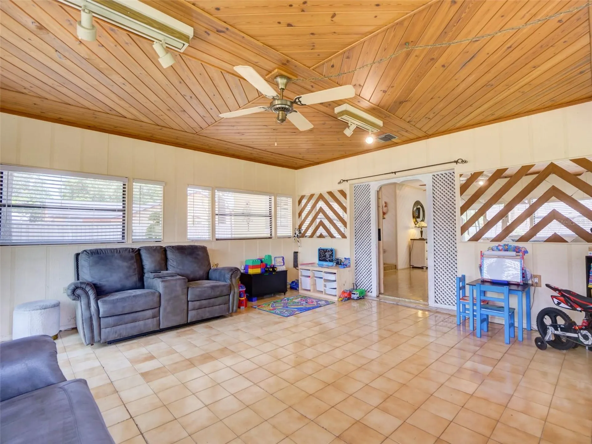 440 E Citrus Street Altamonte Springs FL 32701