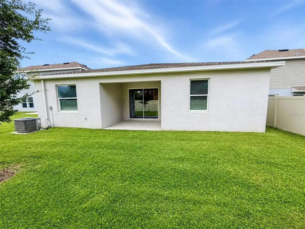 836 Timberland Drive Eagle Lake FL 33839