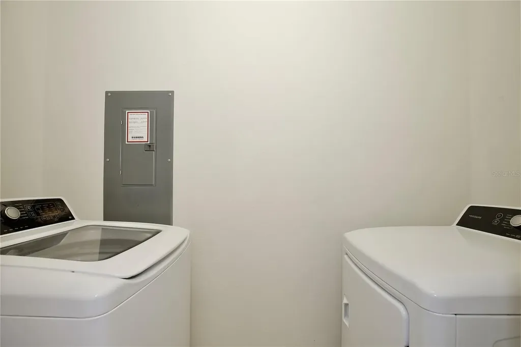 3520 Seneca Club Loop Orlando FL 32808