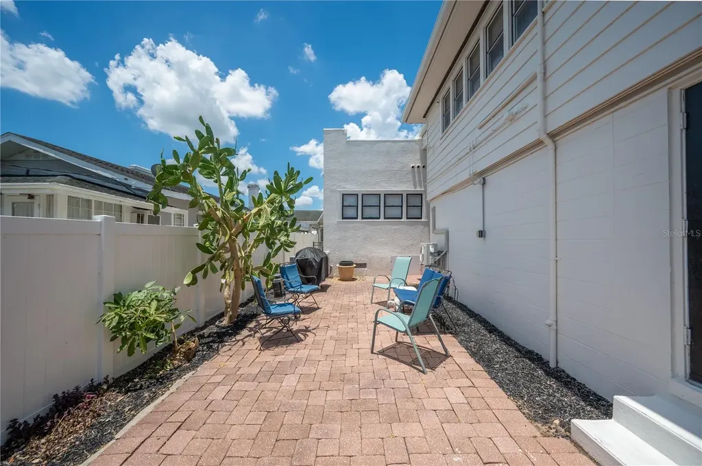 1102 Melton Avenue Lakeland FL 33803