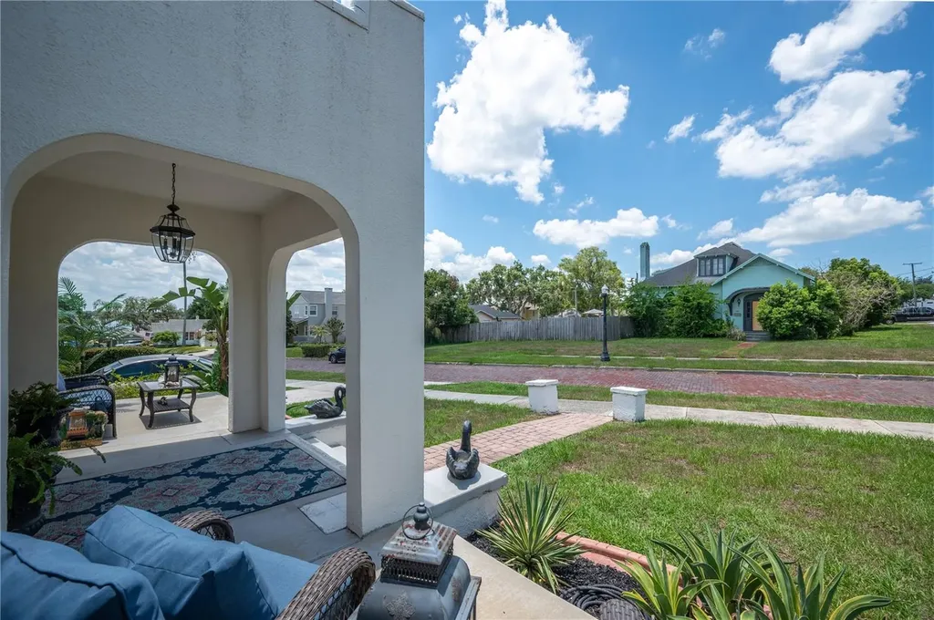 1102 Melton Avenue Lakeland FL 33803
