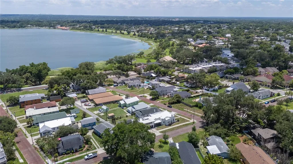 1102 Melton Avenue Lakeland FL 33803