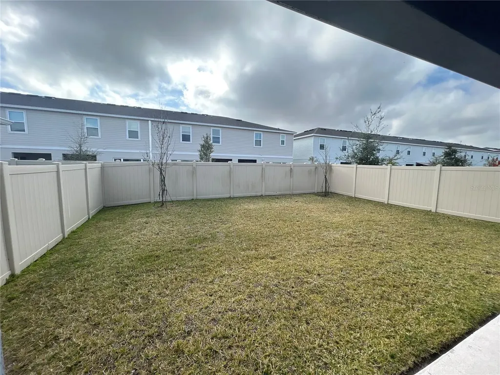 1261 Regal King Drive Kissimmee FL 34746
