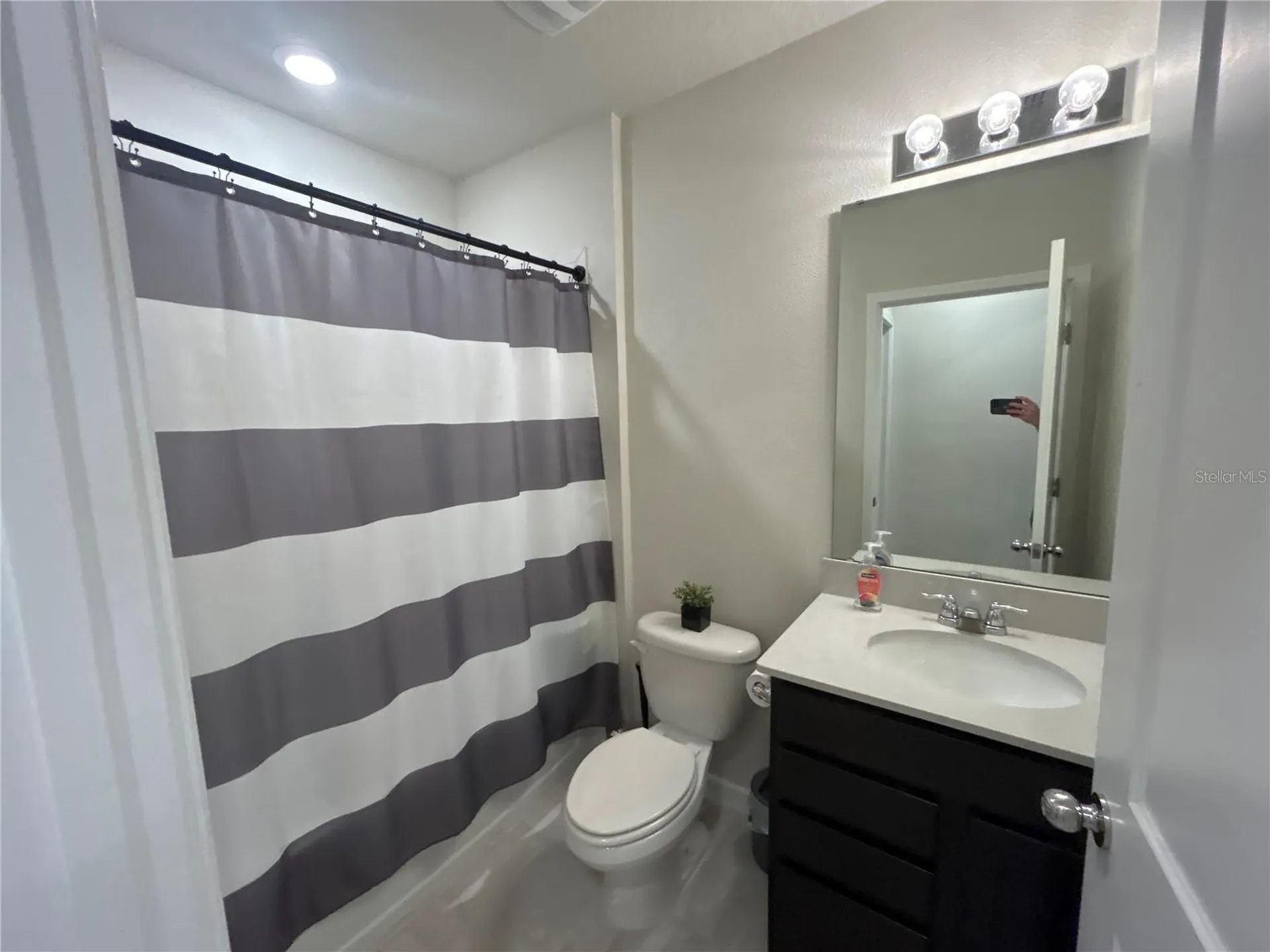 1261 Regal King Drive Kissimmee FL 34746