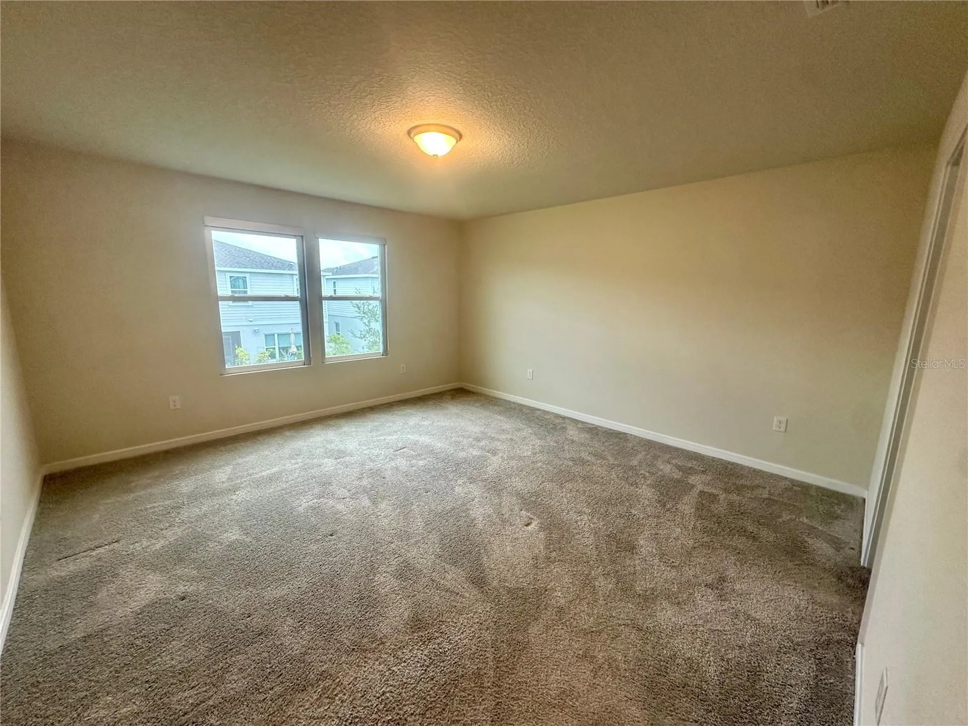 1261 Regal King Drive Kissimmee FL 34746