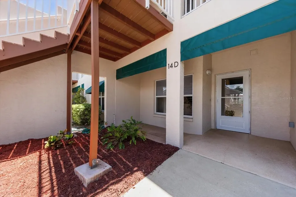 6330 99th Way N Seminole FL 33708