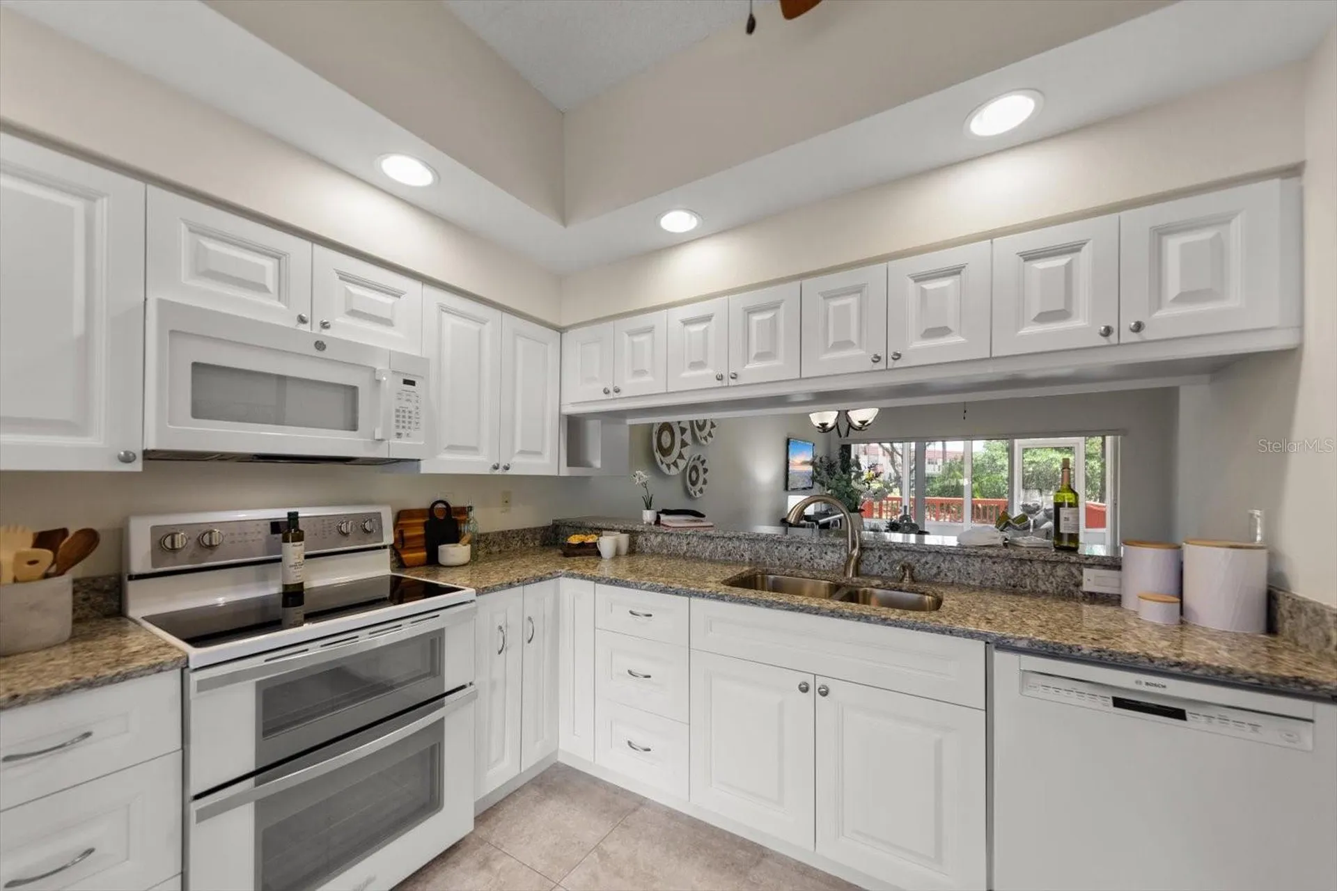 6330 99th Way N Seminole FL 33708