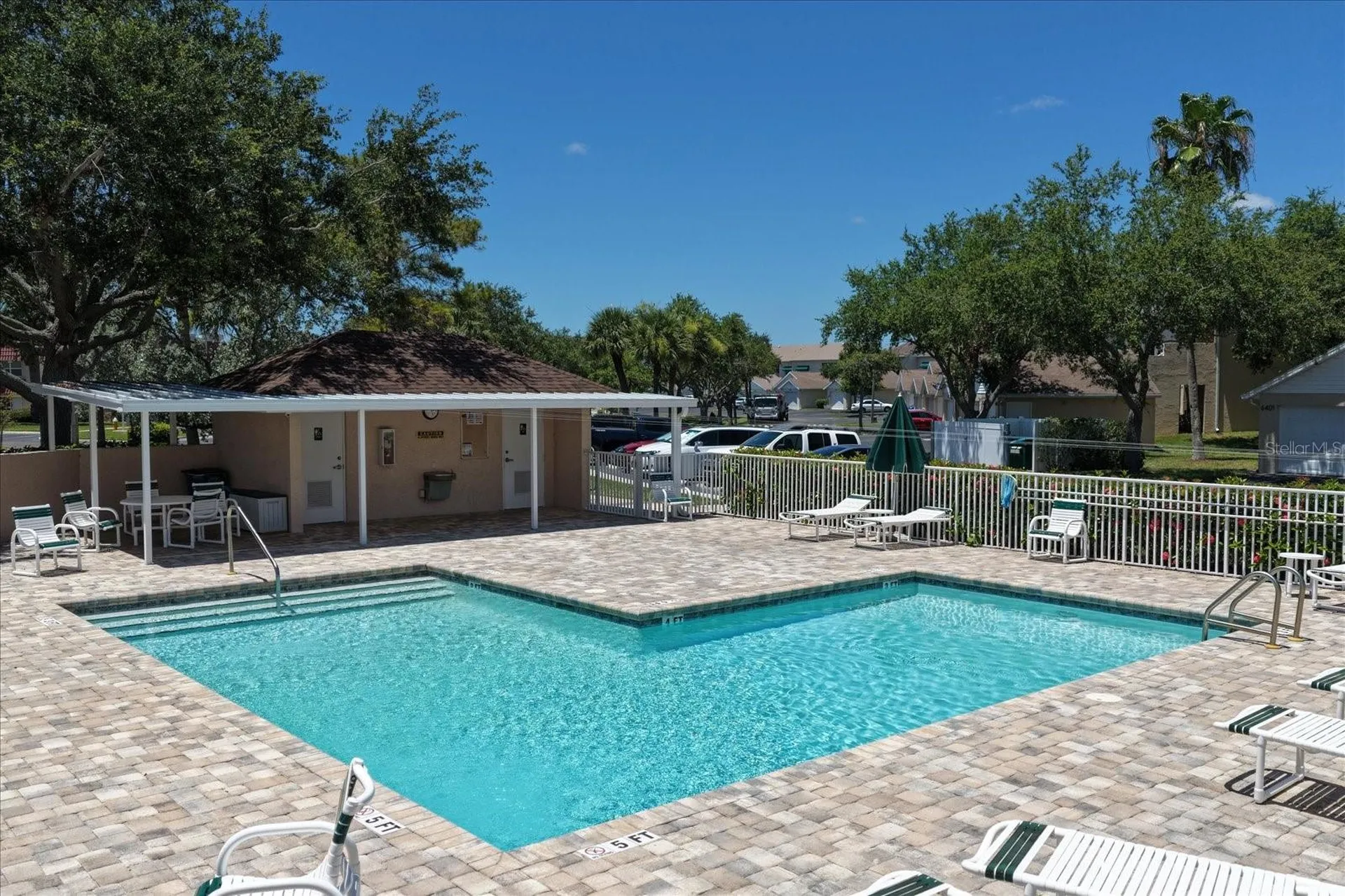 6330 99th Way N Seminole FL 33708