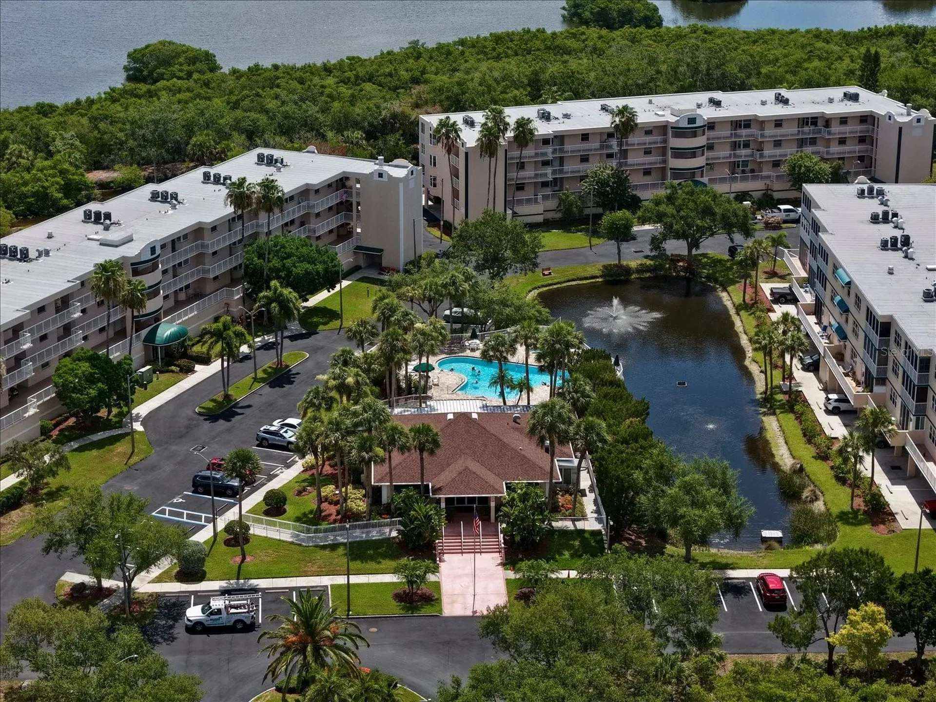 6330 99th Way N Seminole FL 33708