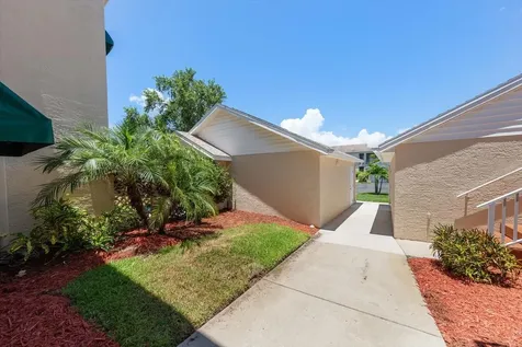 6330 99th Way N Seminole FL 33708