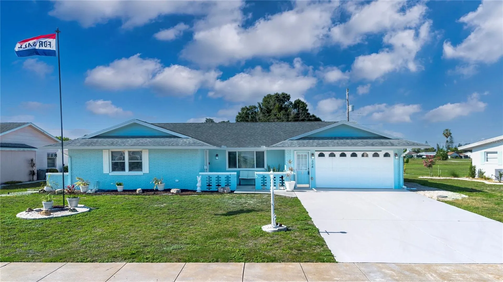 624 La Jolla Avenue Sun City Center FL 33573