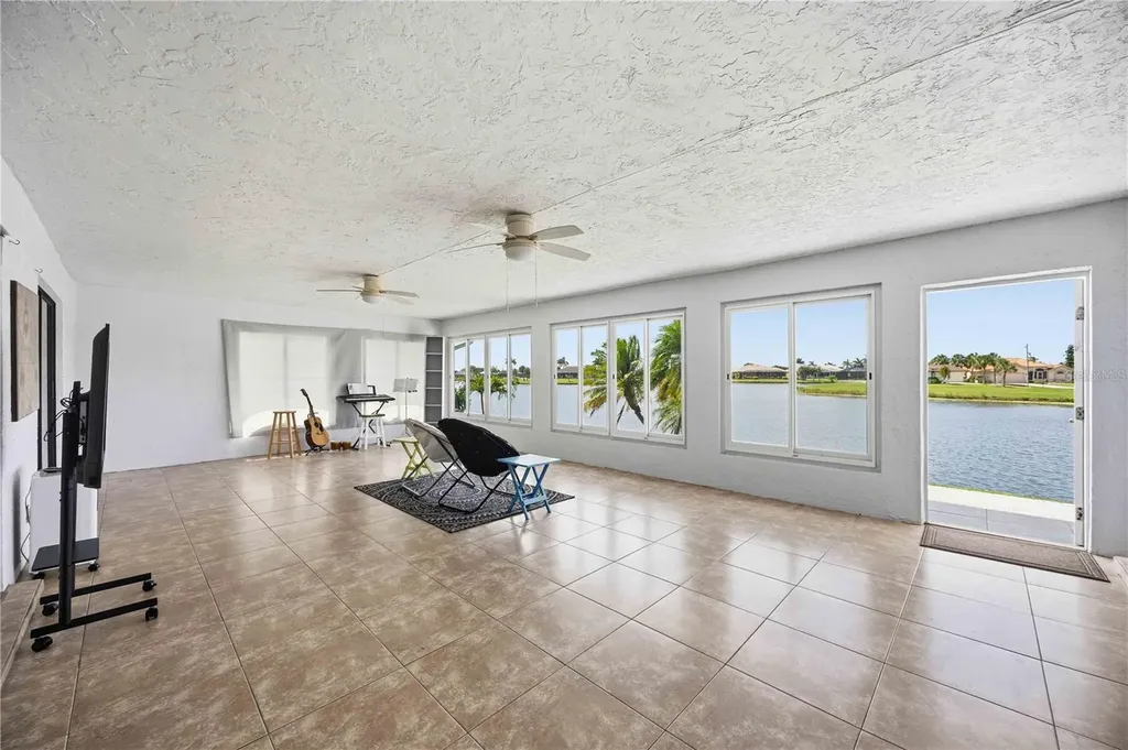 24303 Contra Costa Lane Punta Gorda FL 33955