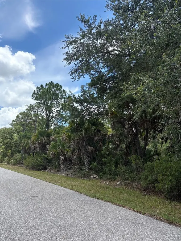 17403 Galahad Avenue Port Charlotte FL 33948