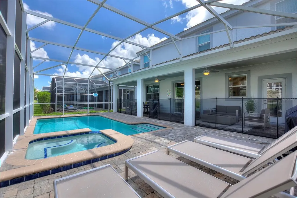 1594 Sandbagger Drive Davenport FL 33896